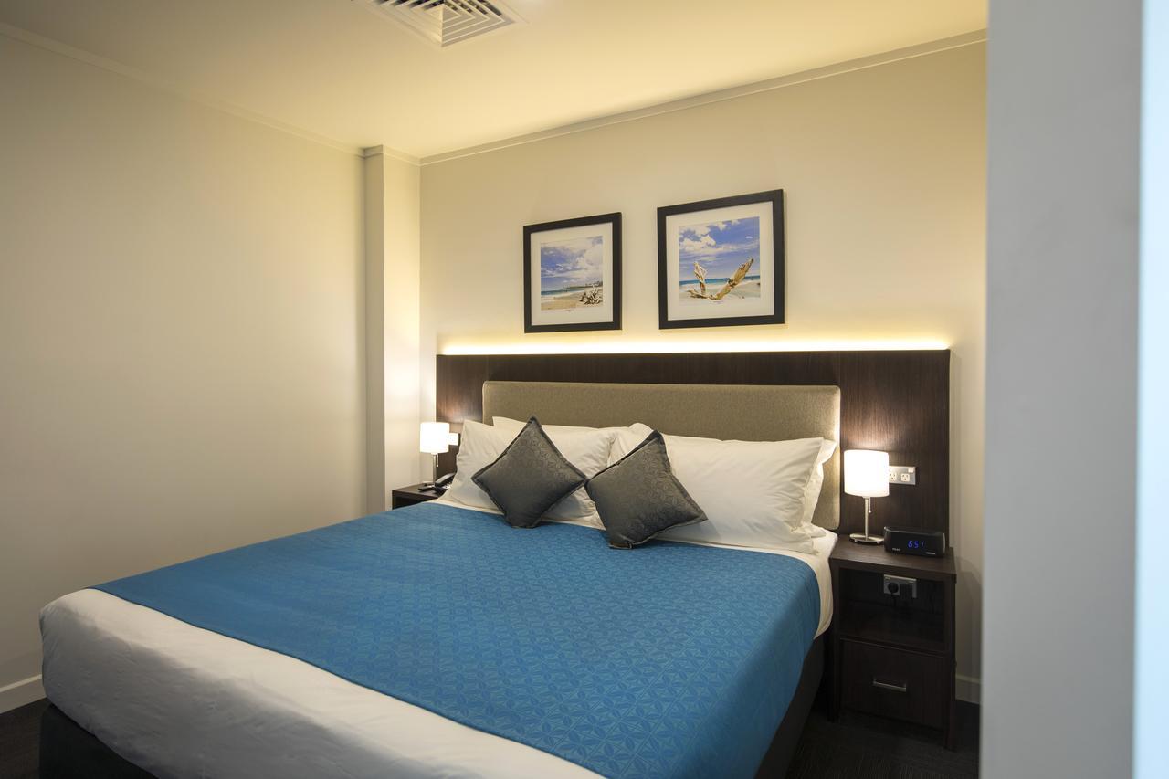 Quest Aparthotel 4*